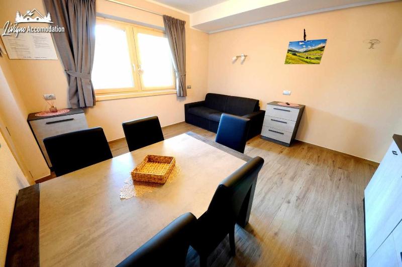 Chalet Riccio by Livigno Accomodation - image 5