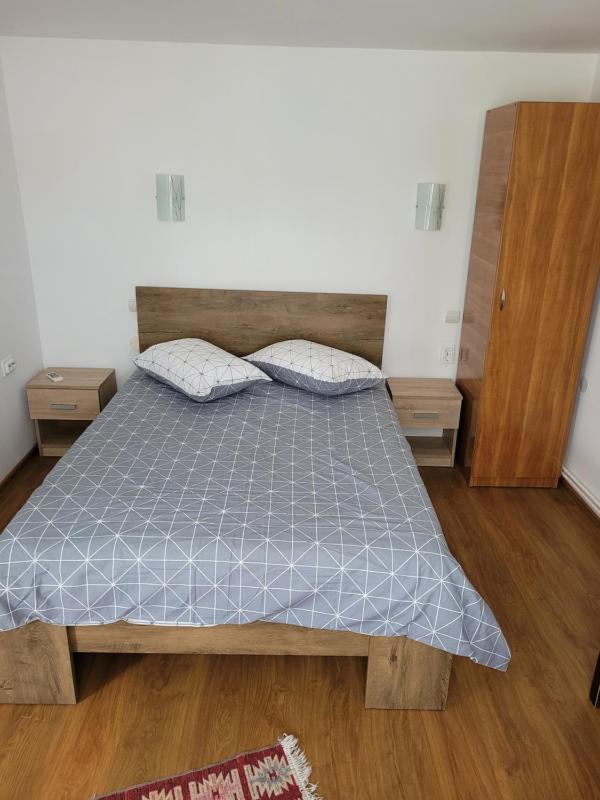 Apartment with Private Bathroom image 1