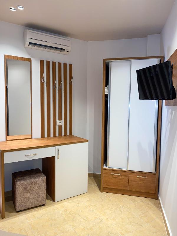 Studio with Sea View image 4