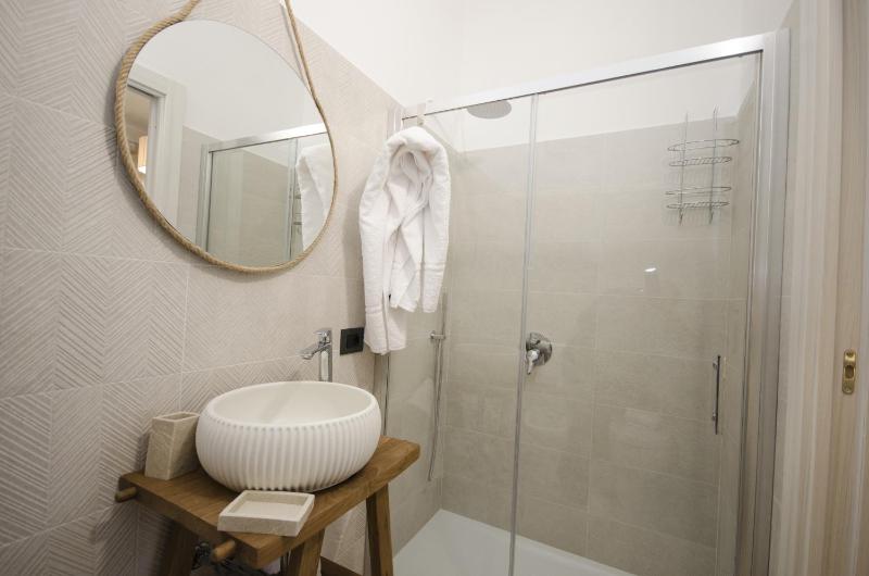 Luxury Quadruple Room Dependance image 2