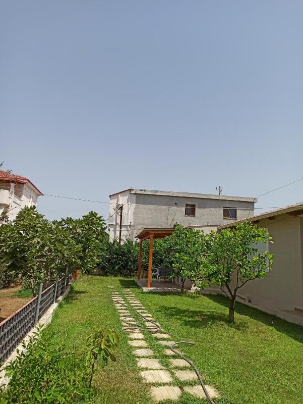 Yard Apartments - by Hotel Ronaldo - image 6
