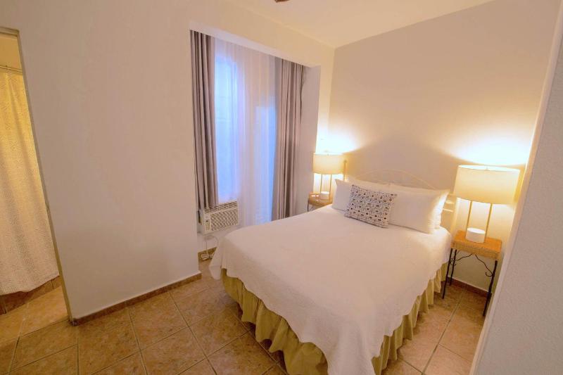 Standard One Bed  image 4