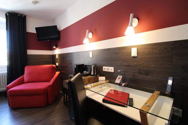 Superior Single Room image 1