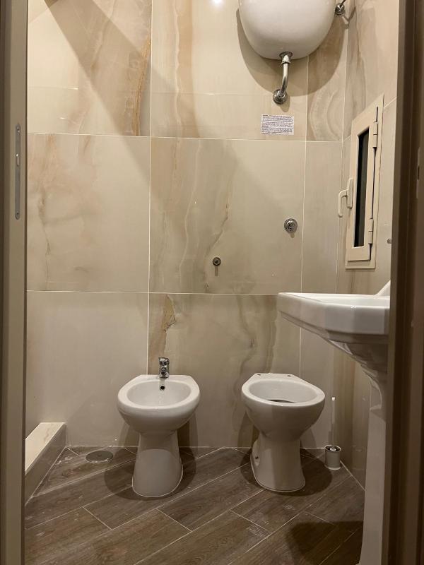 Quadruple Room image 3