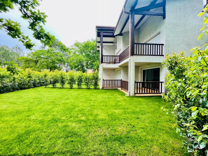 Duplex T3 2 étoiles bord de lac 65mcarrés - image 38