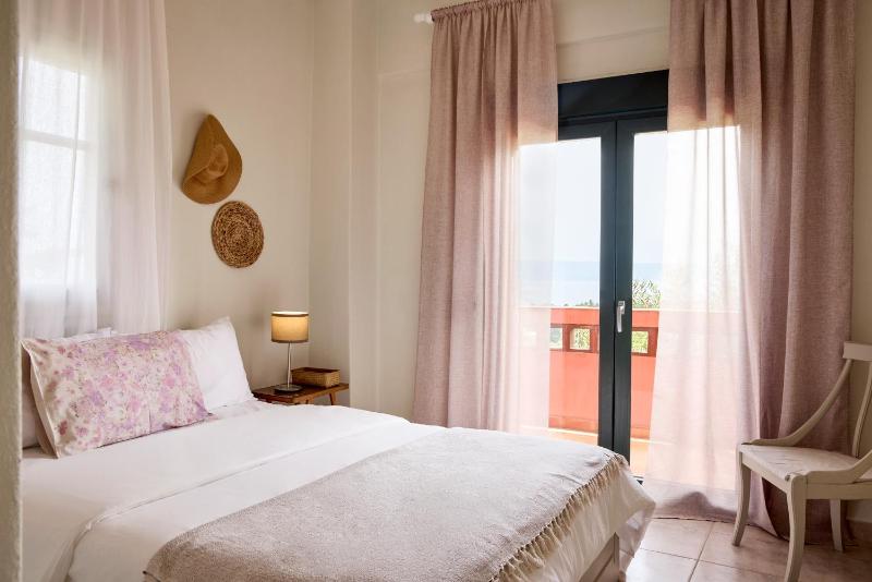 Apartment with Sea View image 1