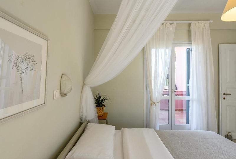 Apartment with Sea View image 3