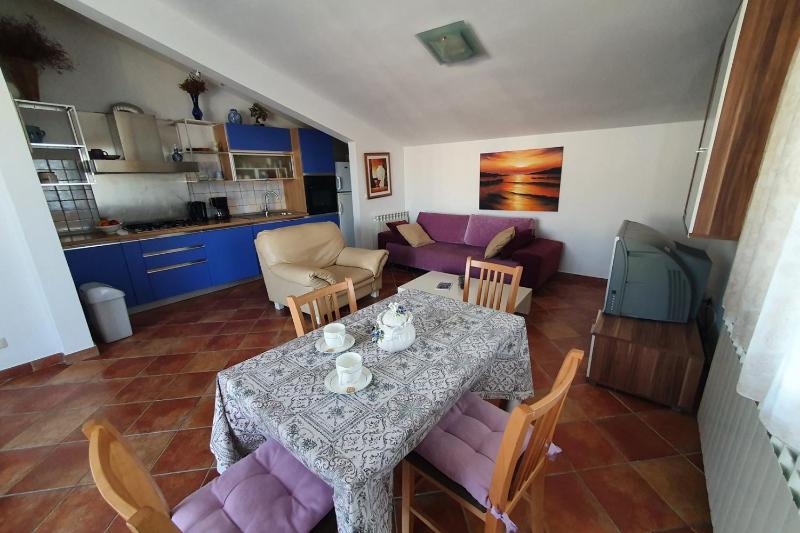 Apartment Relax for max 5 persons Funtana close to the beach Images