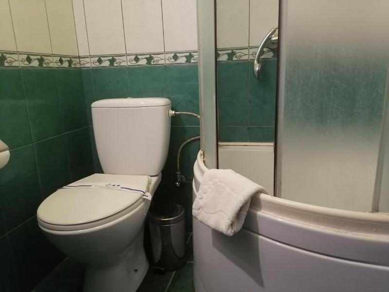 Budget Double Room image 4