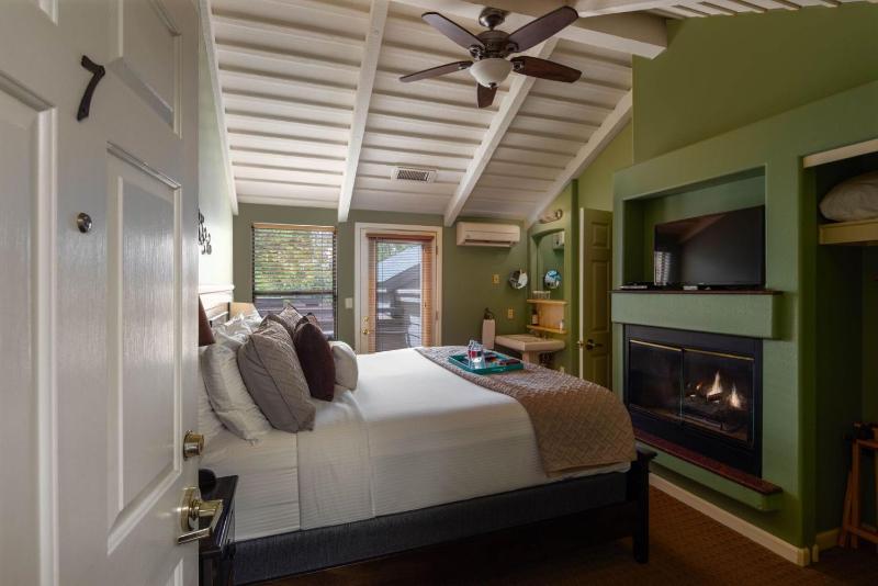 Inn Above Oak Creek Sedona - image 34