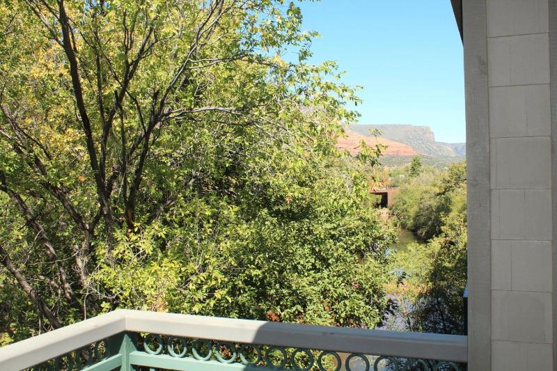 Inn Above Oak Creek Sedona - image 24