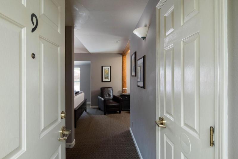 Inn Above Oak Creek Sedona - image 46