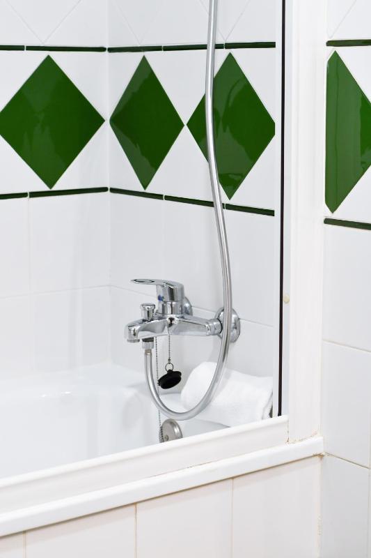 Executive Suite image 3