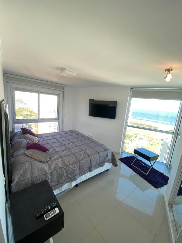 Wind Tower Punta del Este - image 35