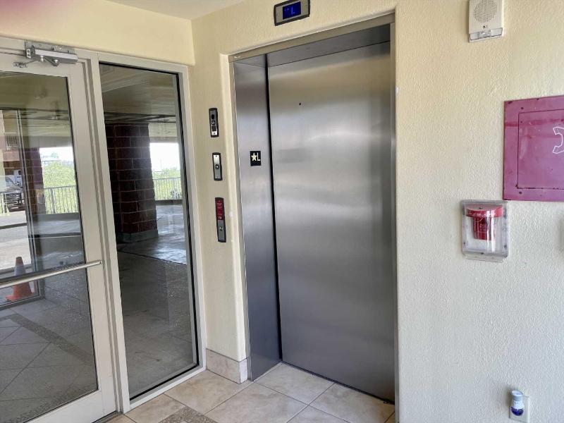 LAGUNA BAY 302N condo - image 26