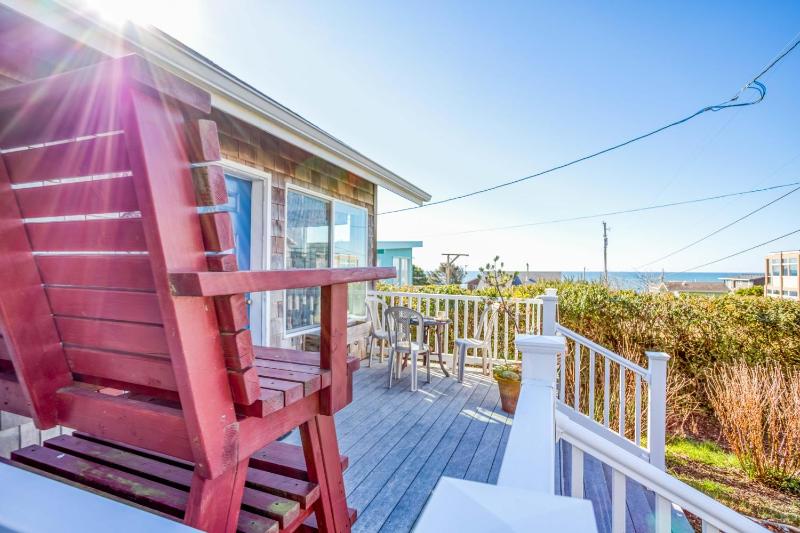 High Tides Beach House - image 31