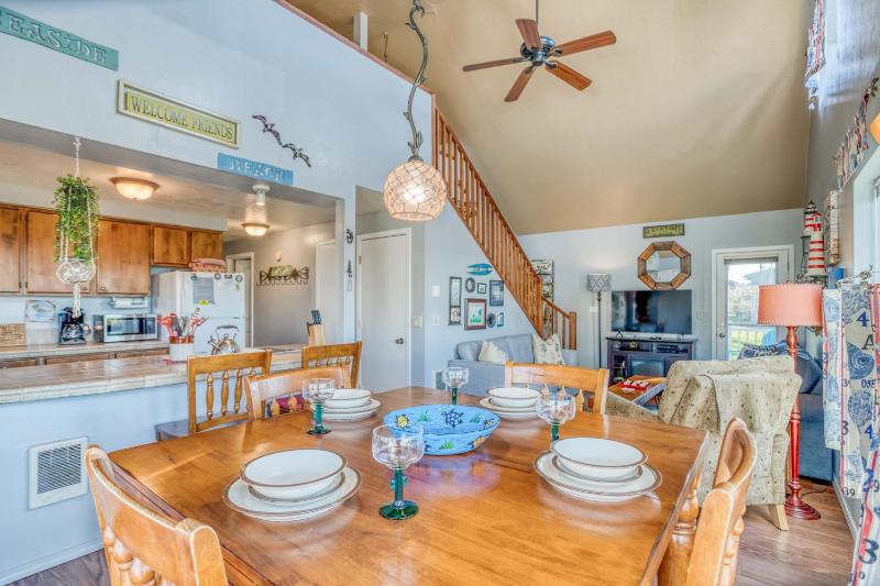 High Tides Beach House - image 23