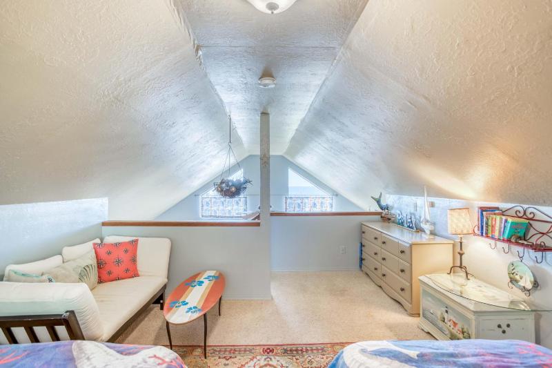 High Tides Beach House - image 29