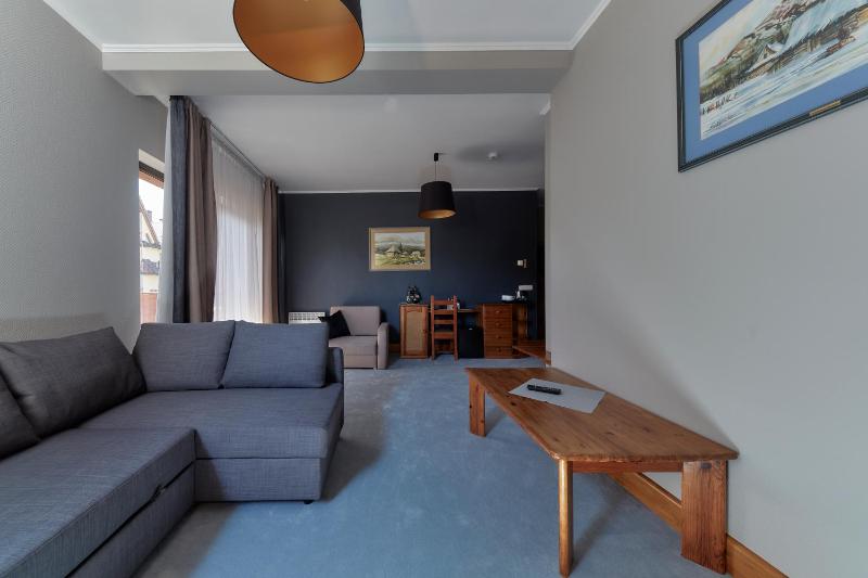 Apartment with Balcony image 3