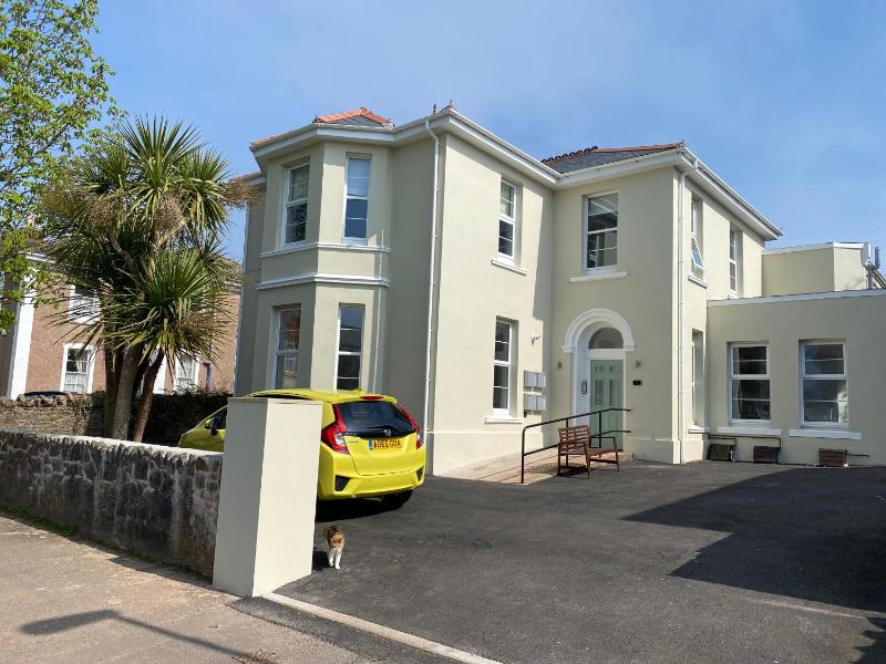 The Falstone Apartment - image 1