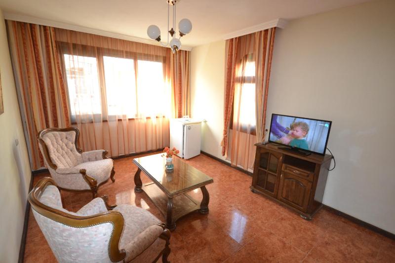 Apartment image 3