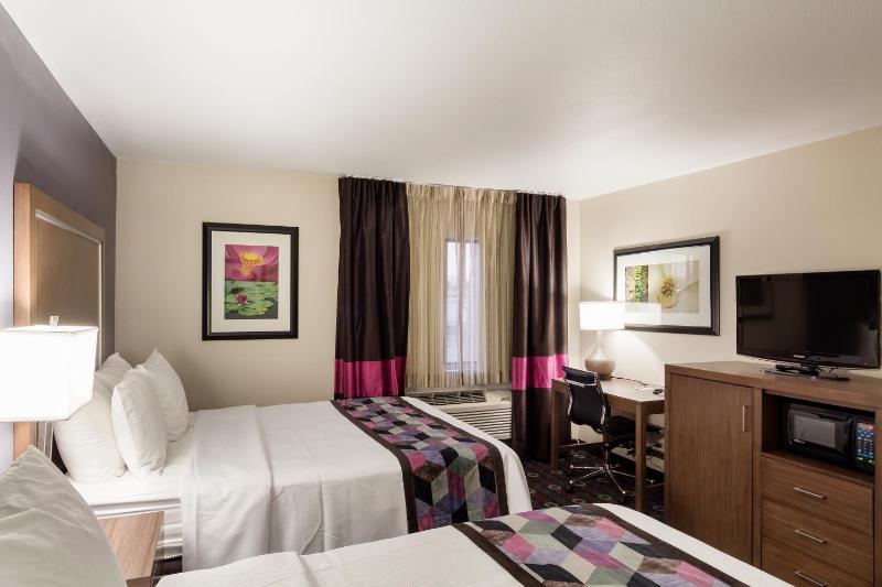 Double Room with Two Double Beds - Non-Smoking image 2