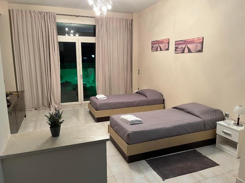Three-Bedroom House image 2