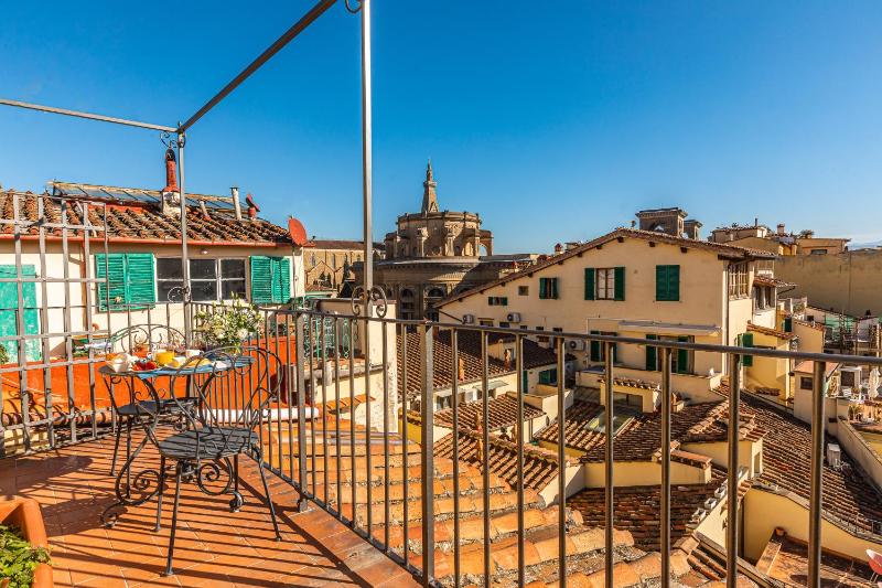 Apartment with Terrace image 4