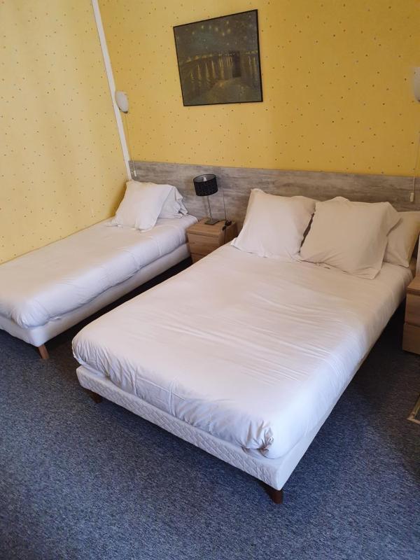 Triple Room image 4
