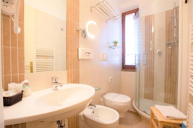 Superior Double Room image 4