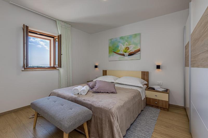 Apartment Nilda II - image 17