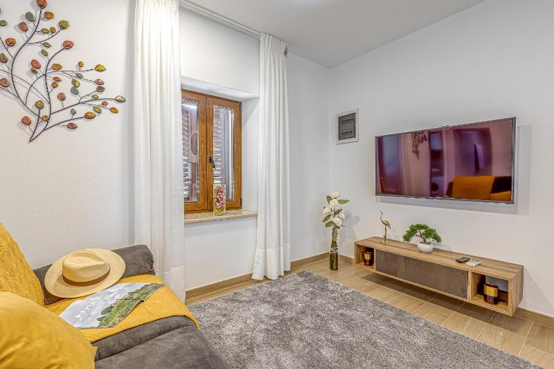Apartment Nilda II - image 33