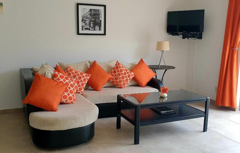One-Bedroom Apartment with Ocean View image 2