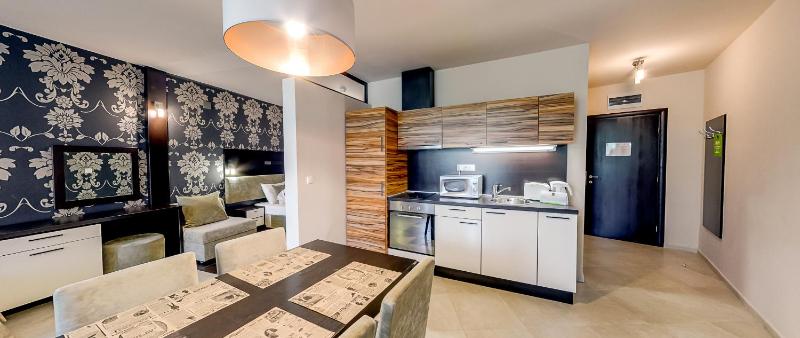 Briz Beach Apartments - image 49