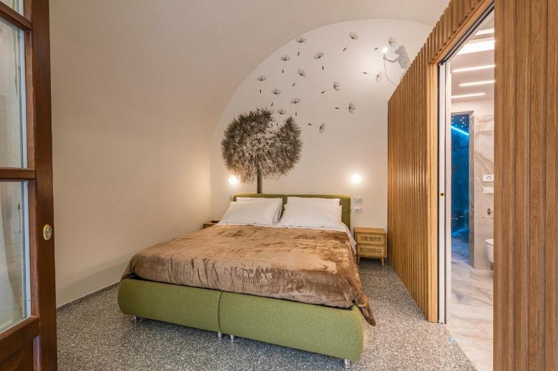 Apartments Florence - Dragomanni Loft with patio - image 11