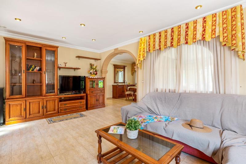 Villa Cruz - PlusHolidays - image 7