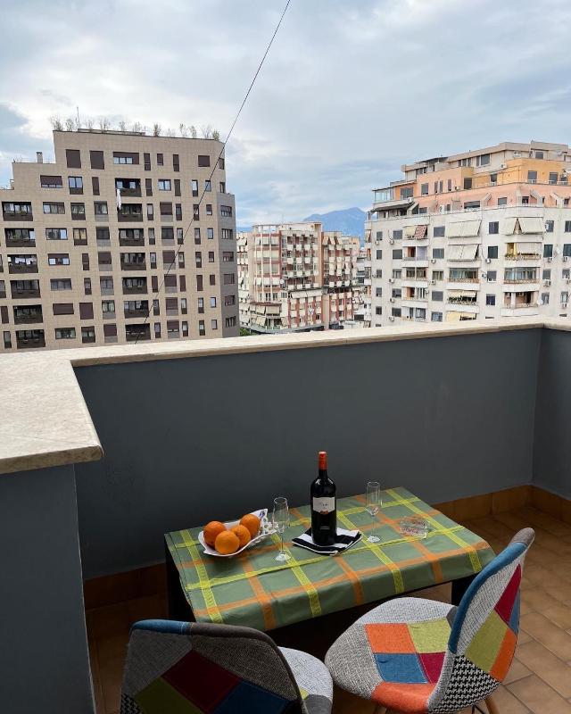 Center Apartment Easy - image 3