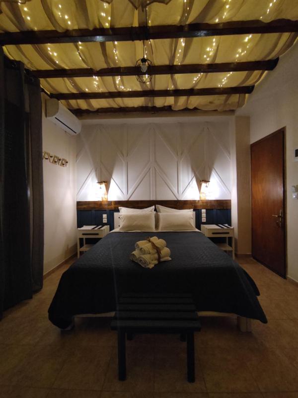 Economy Double Room image 1