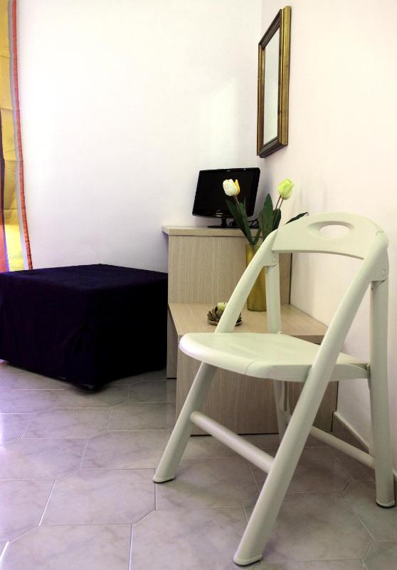 Double or Twin Room image 4