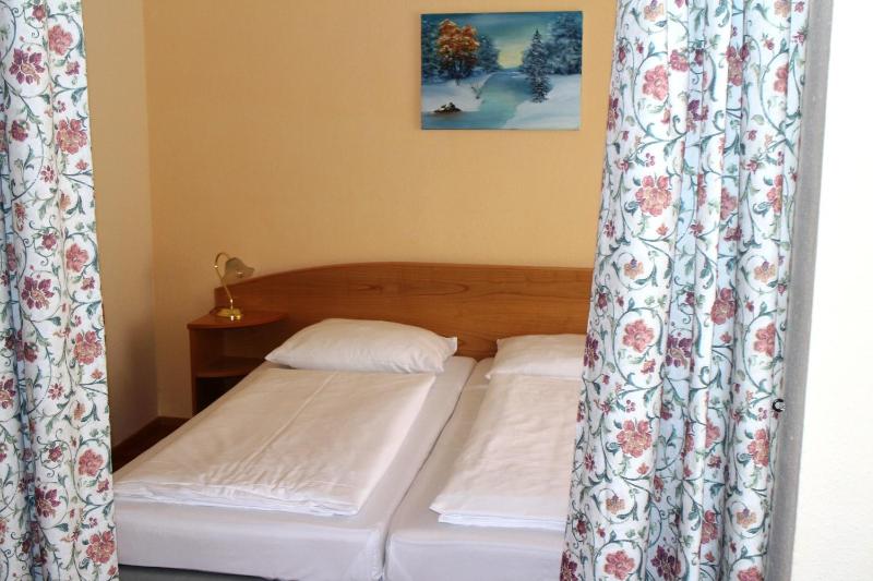 Hotel Graf Stadion - image 11