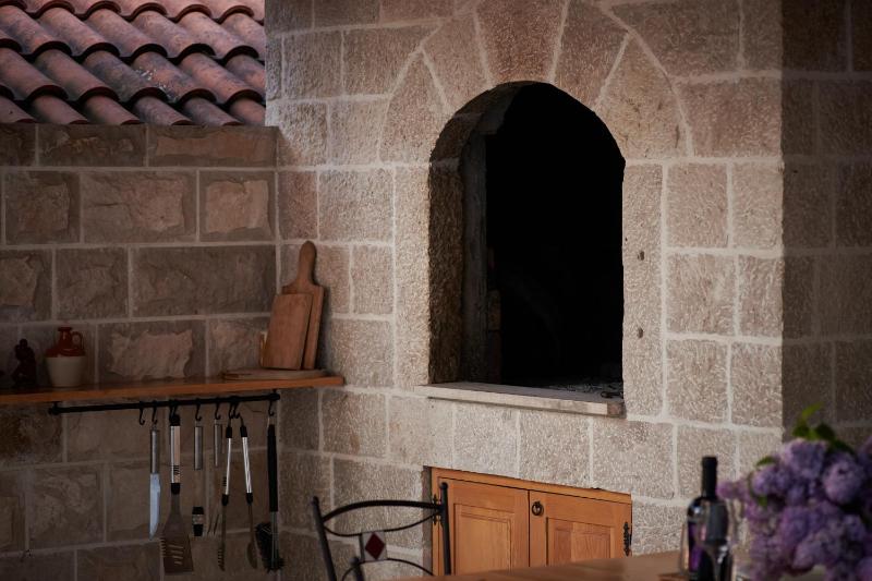 Studio Apartment With Loggia And Sea View image 3
