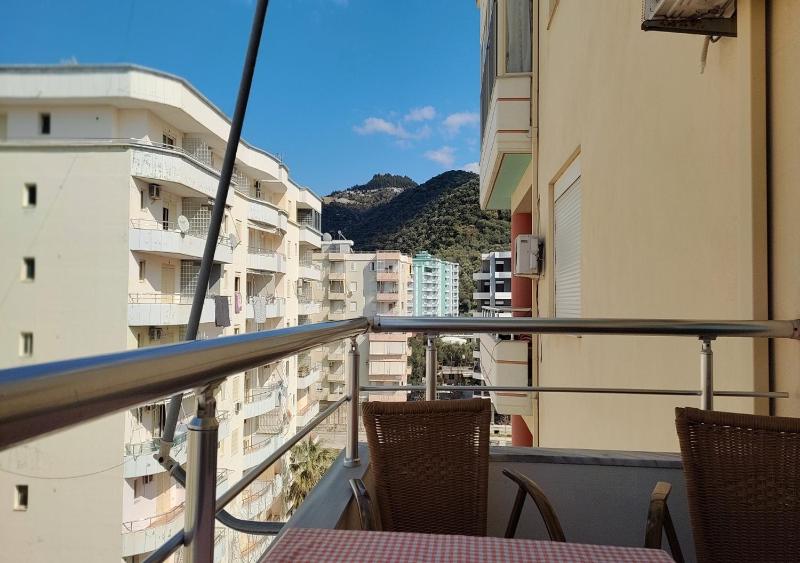 Apartment in Lungo Mare Vlore - image 9