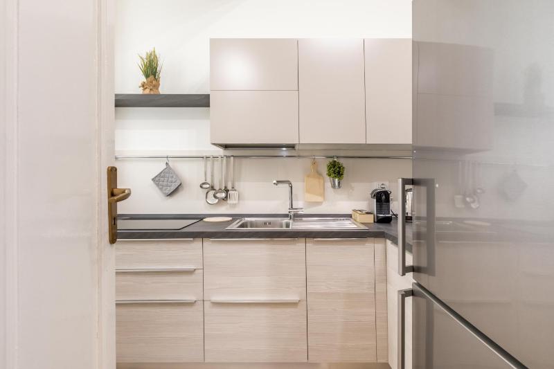 GuestHost - Stazione Notarbartolo Bright & Cozy Apartment - image 7