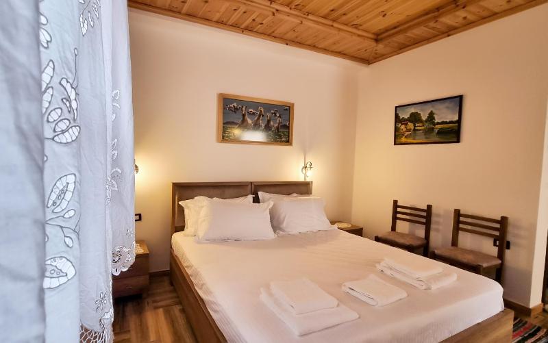 Arben Qemeri Guest House - image 16