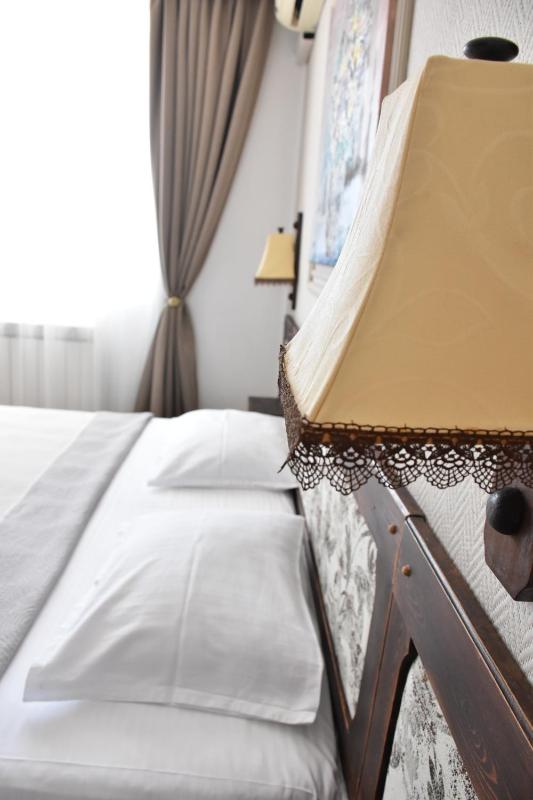 One-Bedroom Apartment (2 Adults + 2 Children) image 3