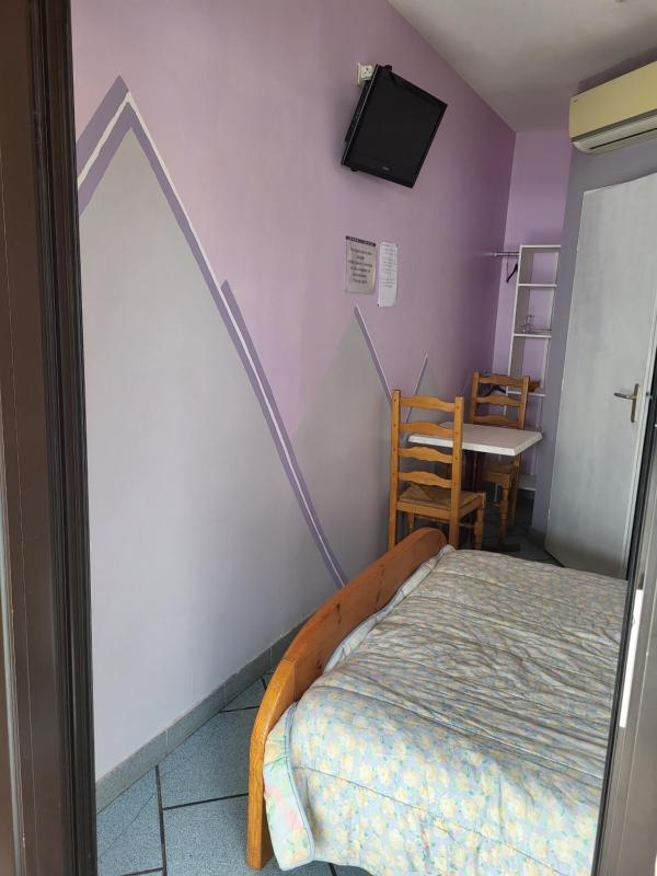 Double Room image 2