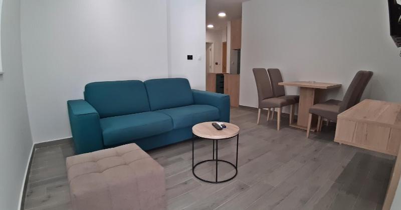 Studio Apartments Marea 2 - image 9