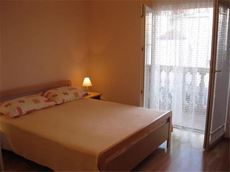 Apartments Dijana - image 5