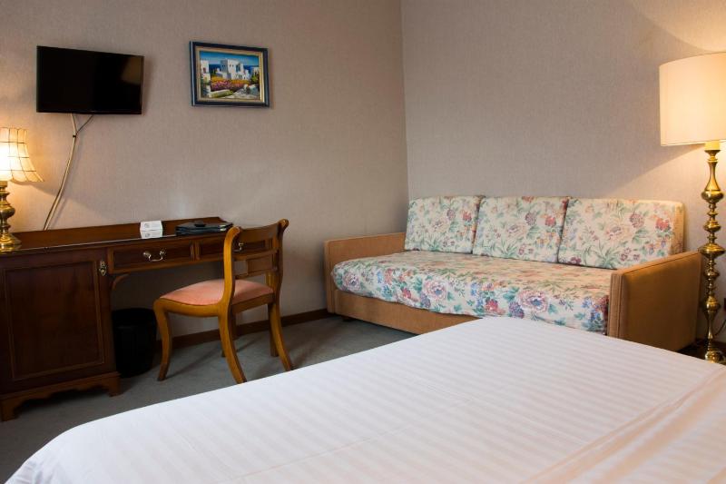 Single Room image 2