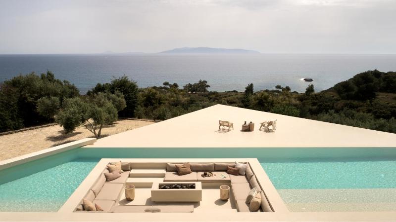 Sui Generis Villa Images